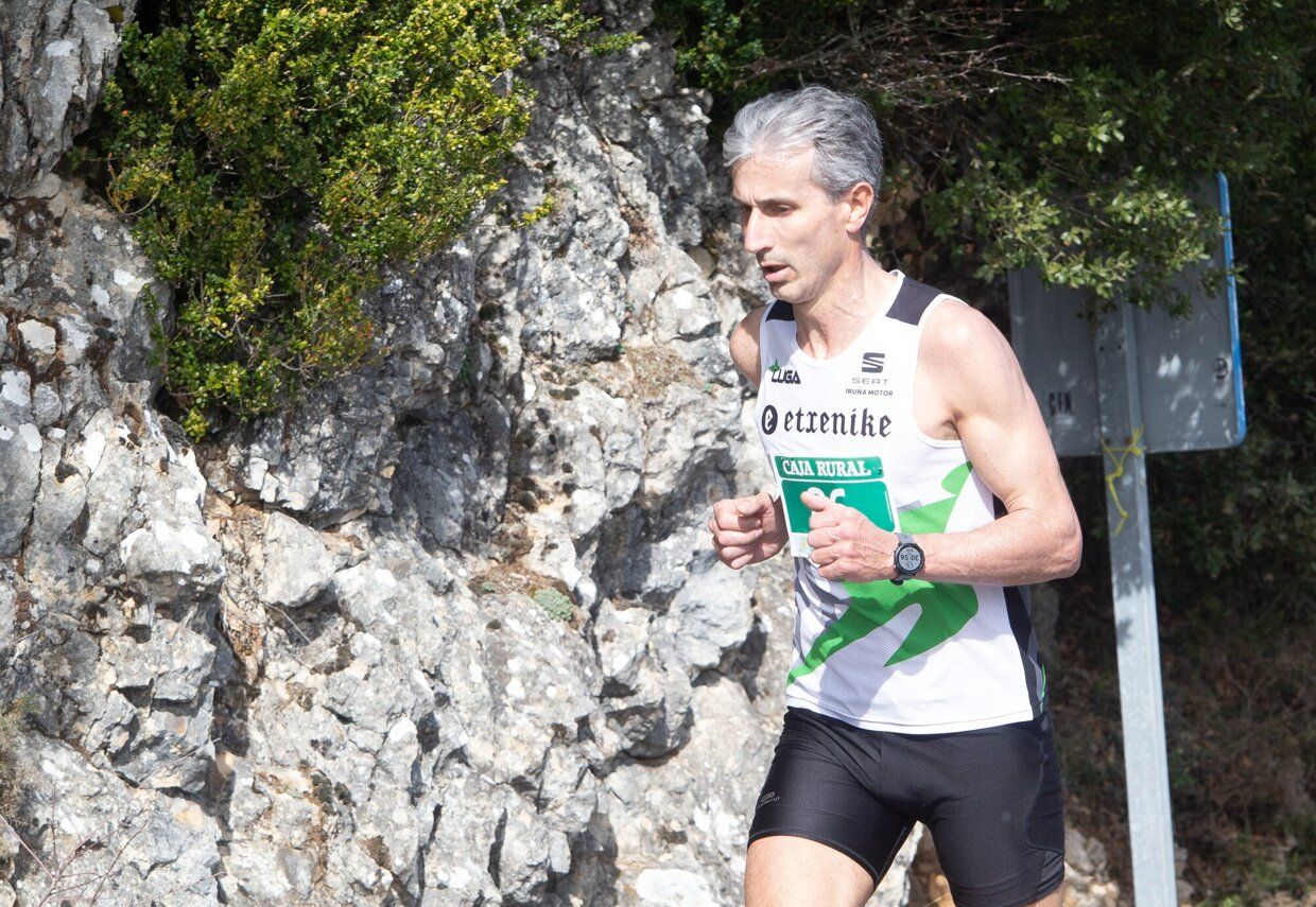 El calor no puede con el Cross de Etxauri