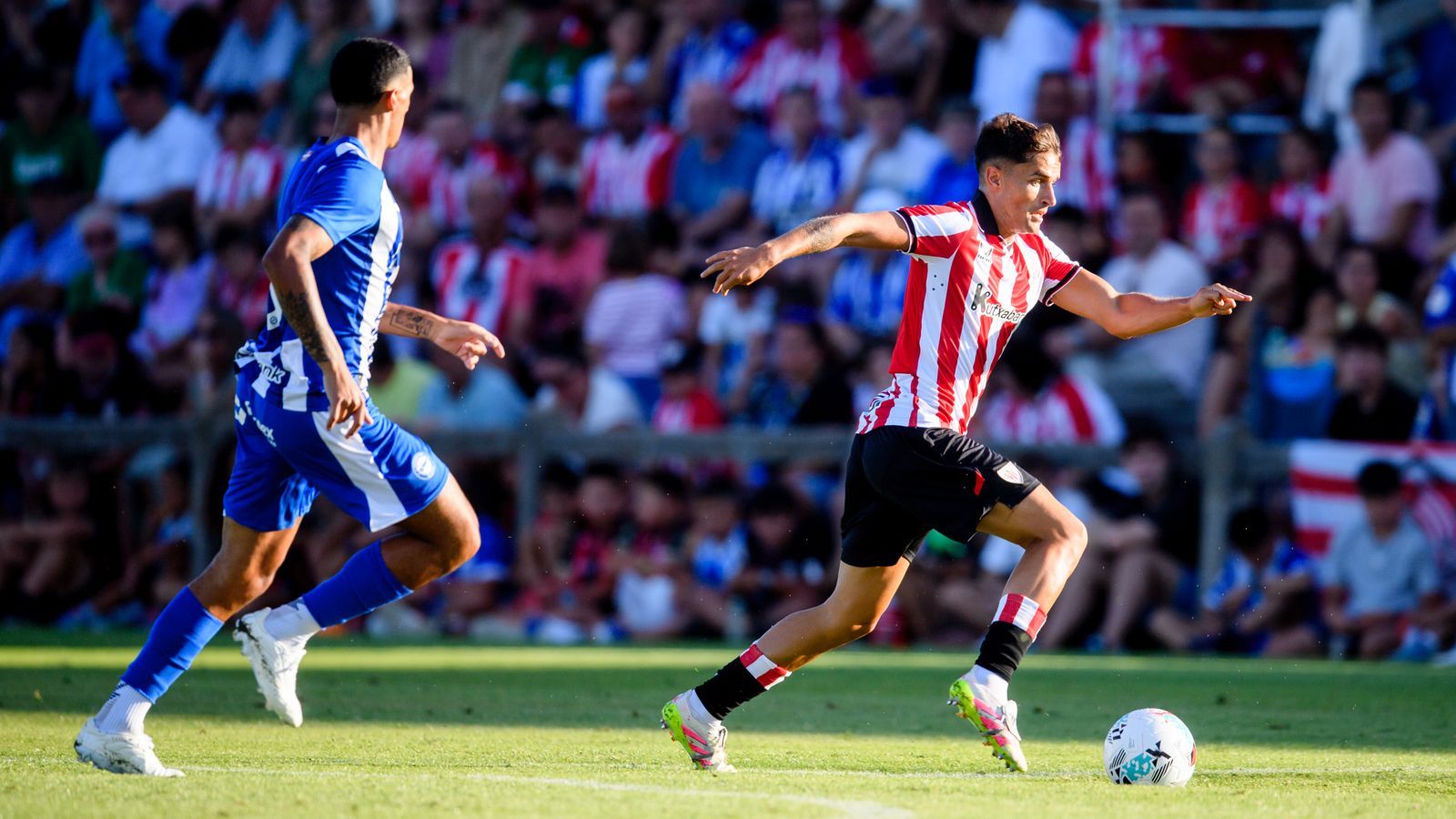 El Alavés-Athletic de pretemporada, en imágenes