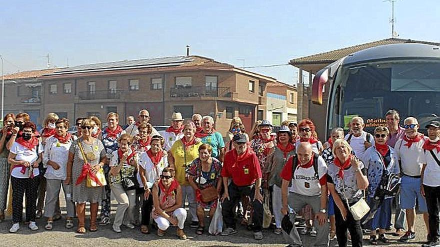 Castejón acogió la recuperada fiesta de los Hogares Navarros