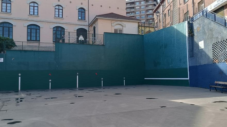 Portugalete techará  y mejorará el frontón del Casco Viejo