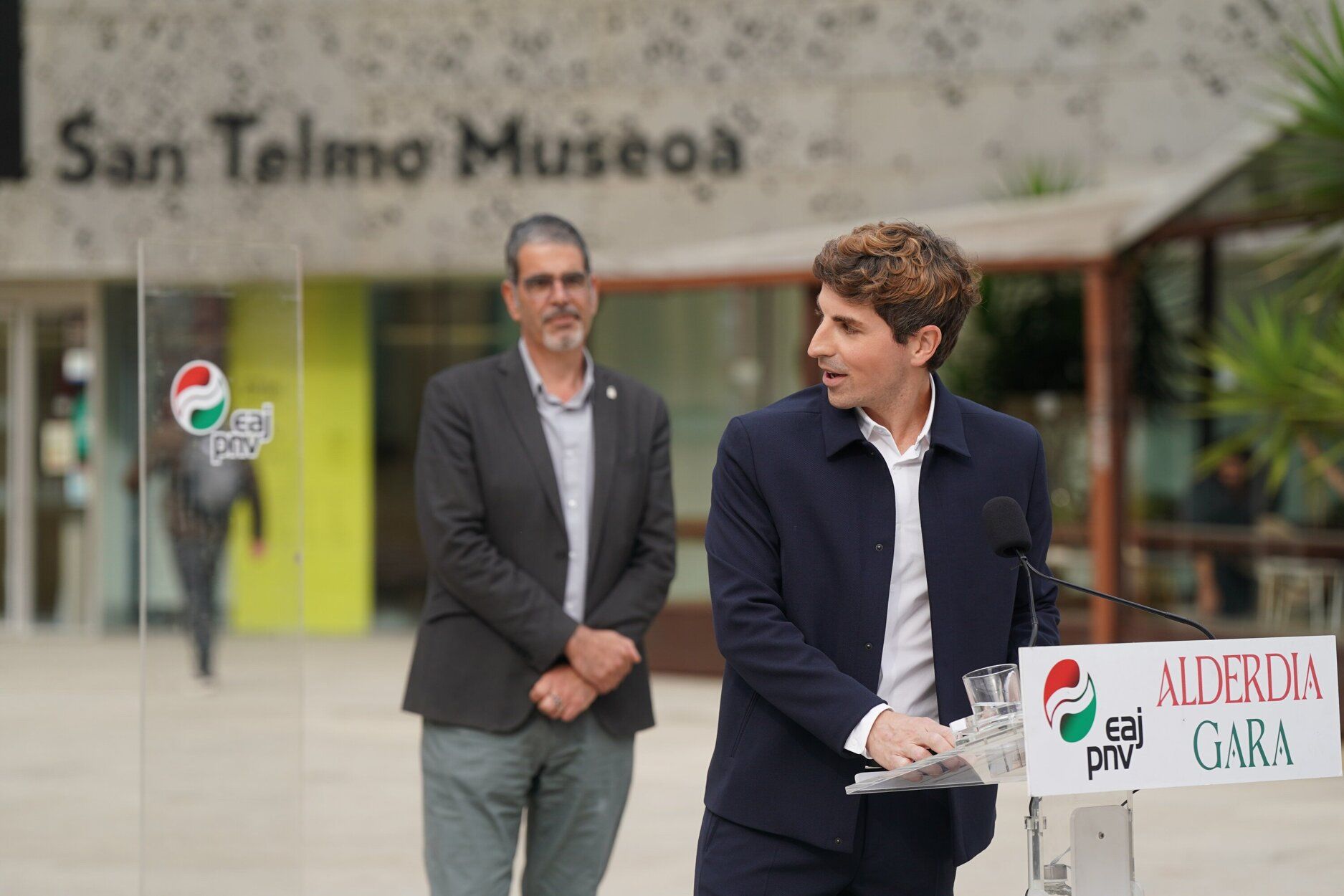 Jon Insausti habla tras ser designado el candidato del PNV para sustituir a Goia como alcalde