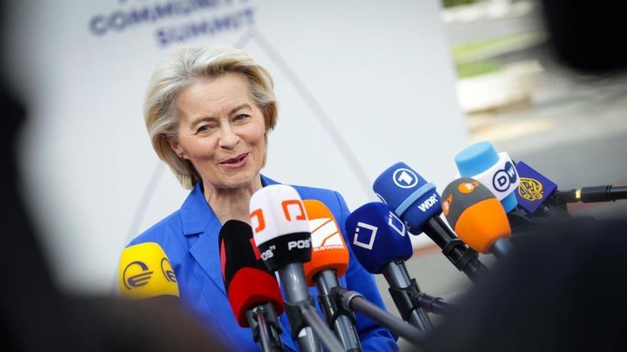 Von der Leyen planta cara a Trump: “Un trato es un trato”