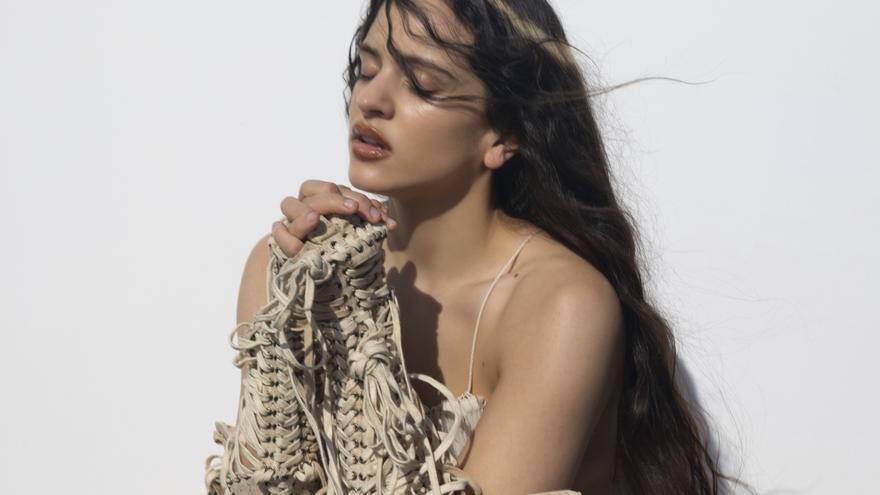 Locura por Rosalía: se agota en minutos la preventa de entradas para asistir a su &#039;Lux Tour&#039;