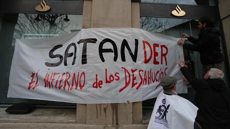 Denuncian en Navarra la situación &quot;insostenible&quot; de un trabajador que arrastra una deuda hipotecaria de 87.000 euros