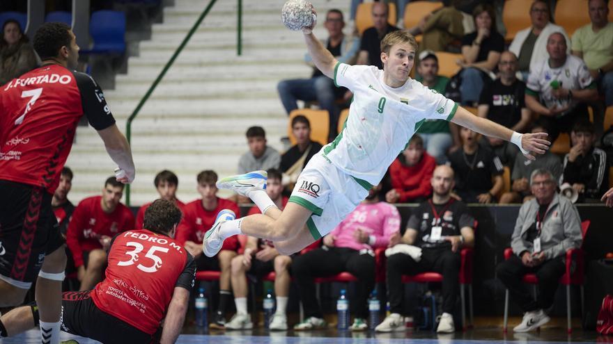 Anaitasuna, contra el Trops Málaga y contra las adversidades