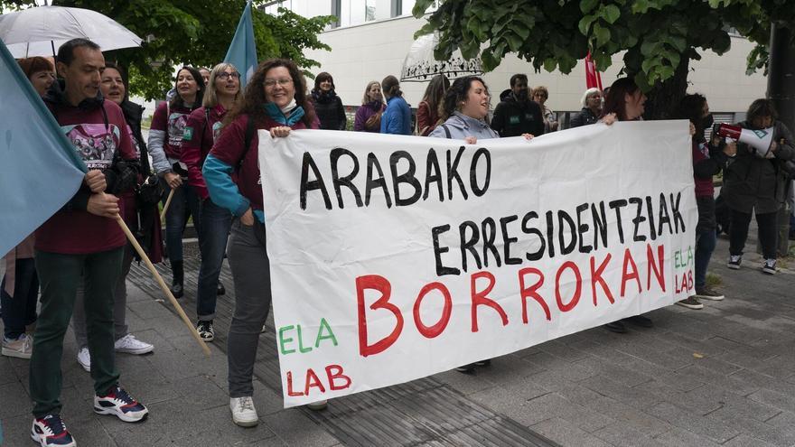 Urtaran urge a patronal y sindicatos de la red privada a llegar a un acuerdo antes de fin de año