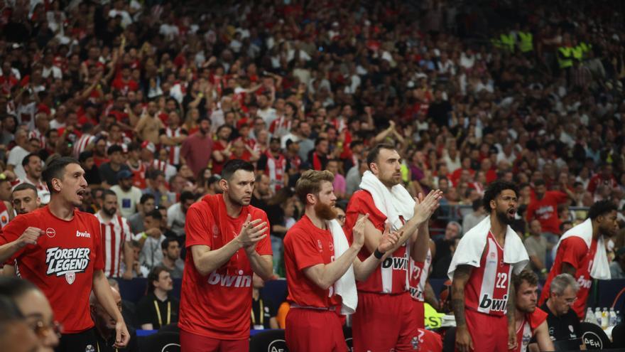Olympiacos bate al Real Madrid 92-85 en la final y vuelve a reinar en Europa