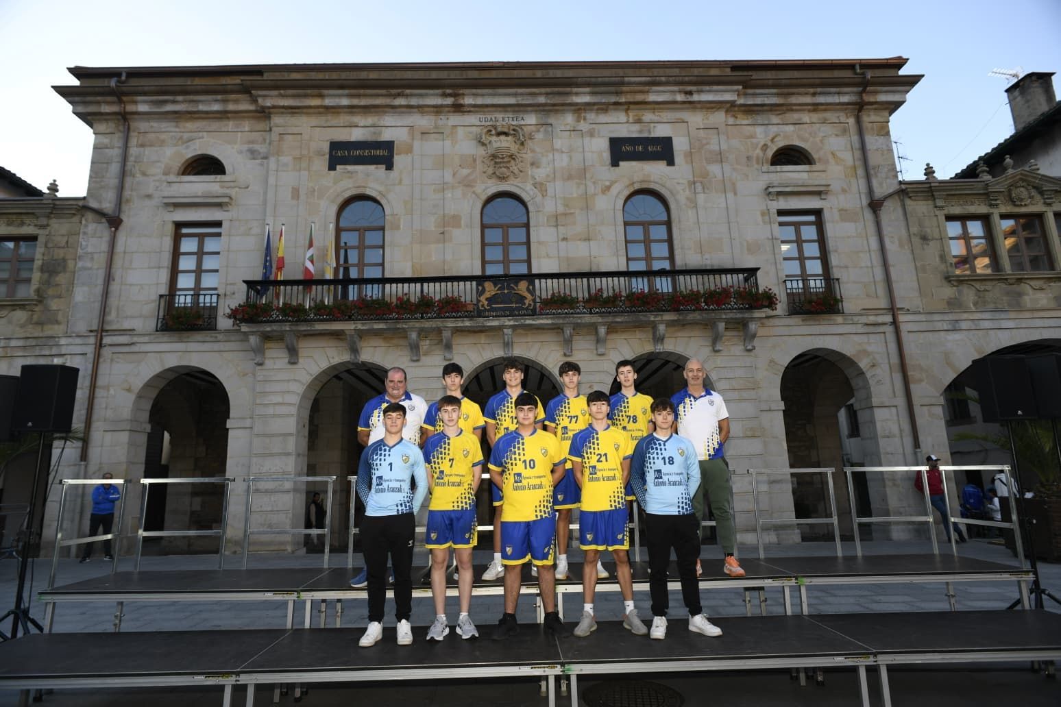 Presentación de los clubes deportivos de Urretxu y Zumarraga