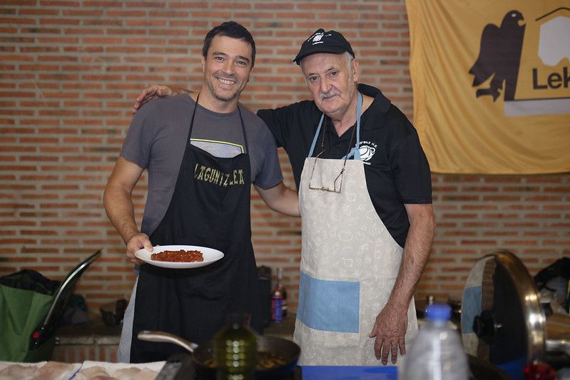 Kantu Afaria y concurso gastronómico en las Agorreko Santikutzak de Legazpi