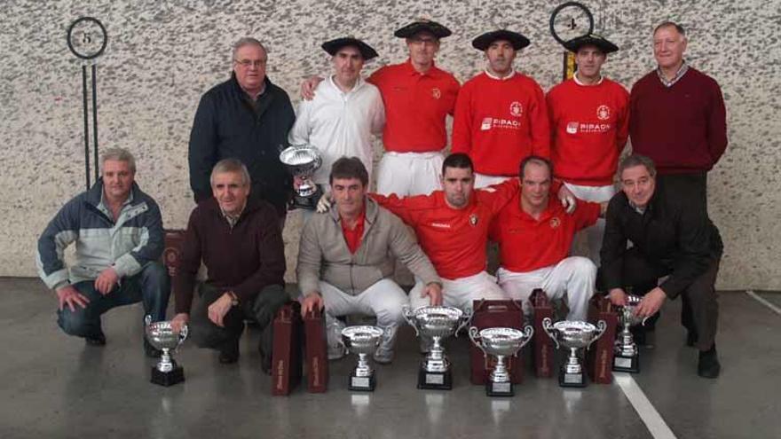 Los Yániz se llevan el torneo de Navidad