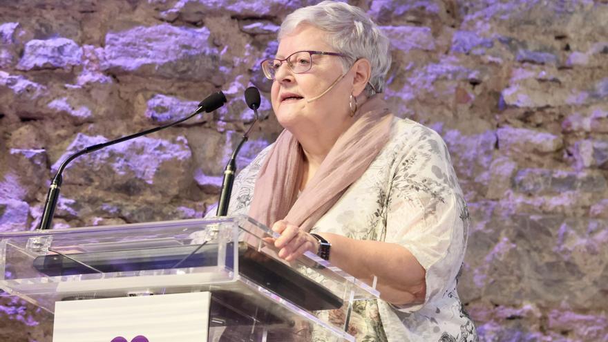 En imágenes: Begoña Etayo recibe el reconocimiento Naiperas