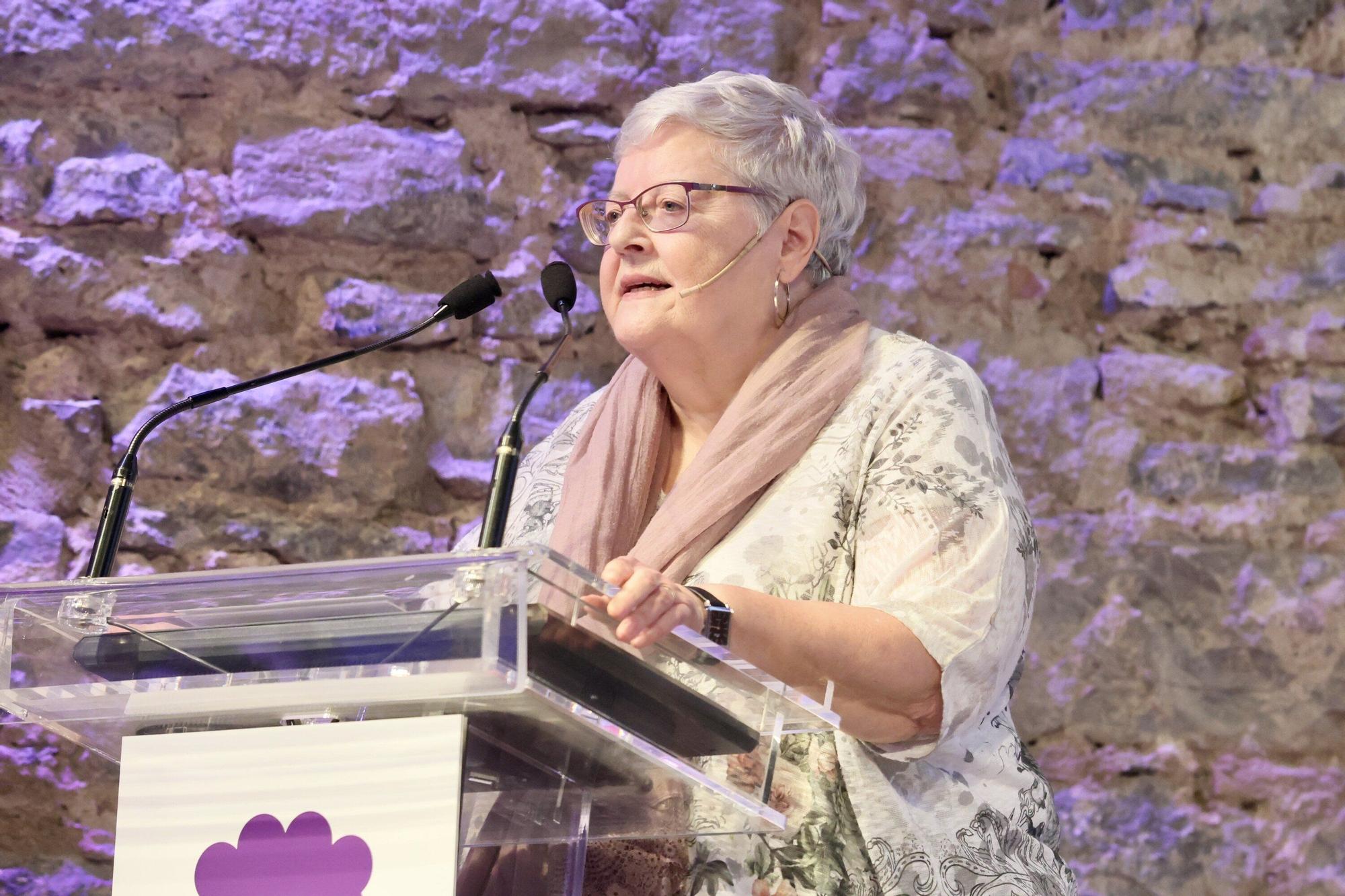 En imágenes: Begoña Etayo recibe el reconocimiento Naiperas