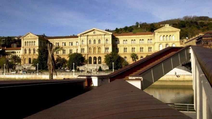 Deusto es la cuarta universidad con más actividad en el empleo