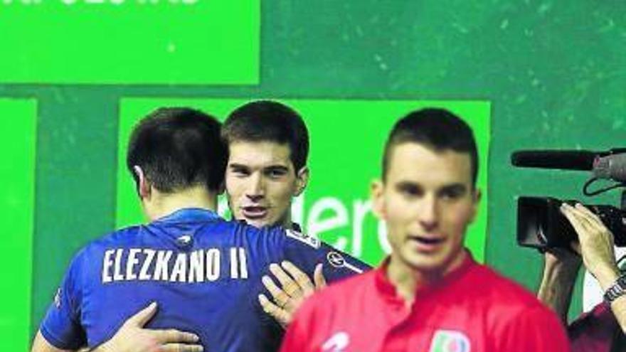 Elezkanoy Zabaleta vencen a Urrutikoetxea e Imaz