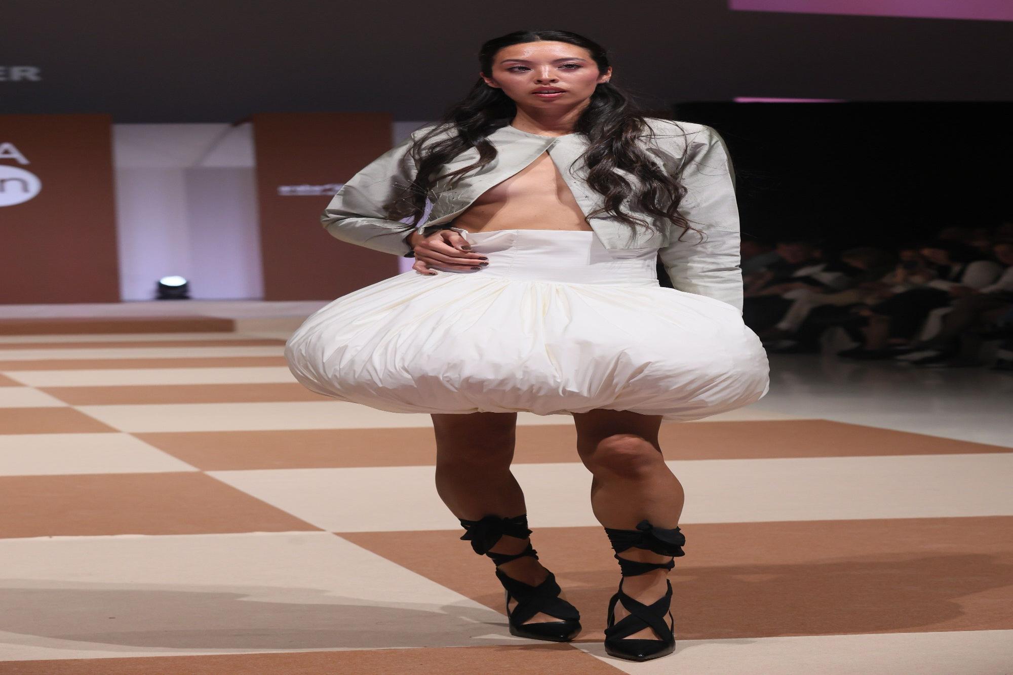 En imágenes: Oda a Chillida en el segundo día de la Pasarela de Gasteiz On