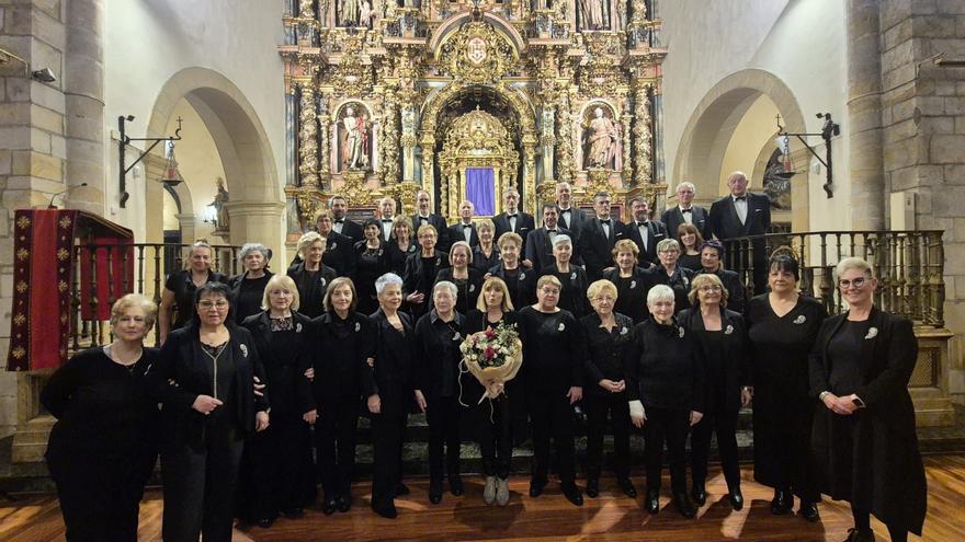 La coral Santikutz de Legazpi homenajeará a du directora Marian Lasa