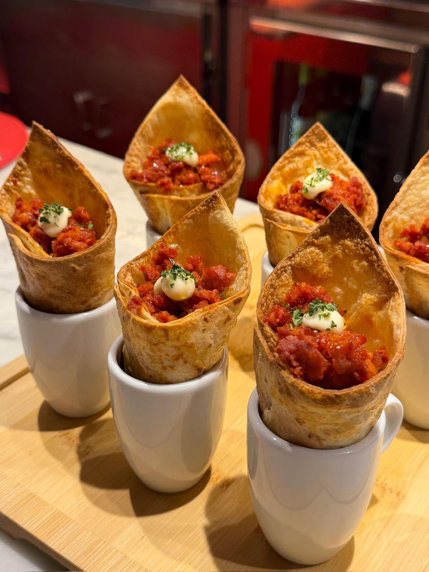 En imágenes: así es Txistorra Taberna