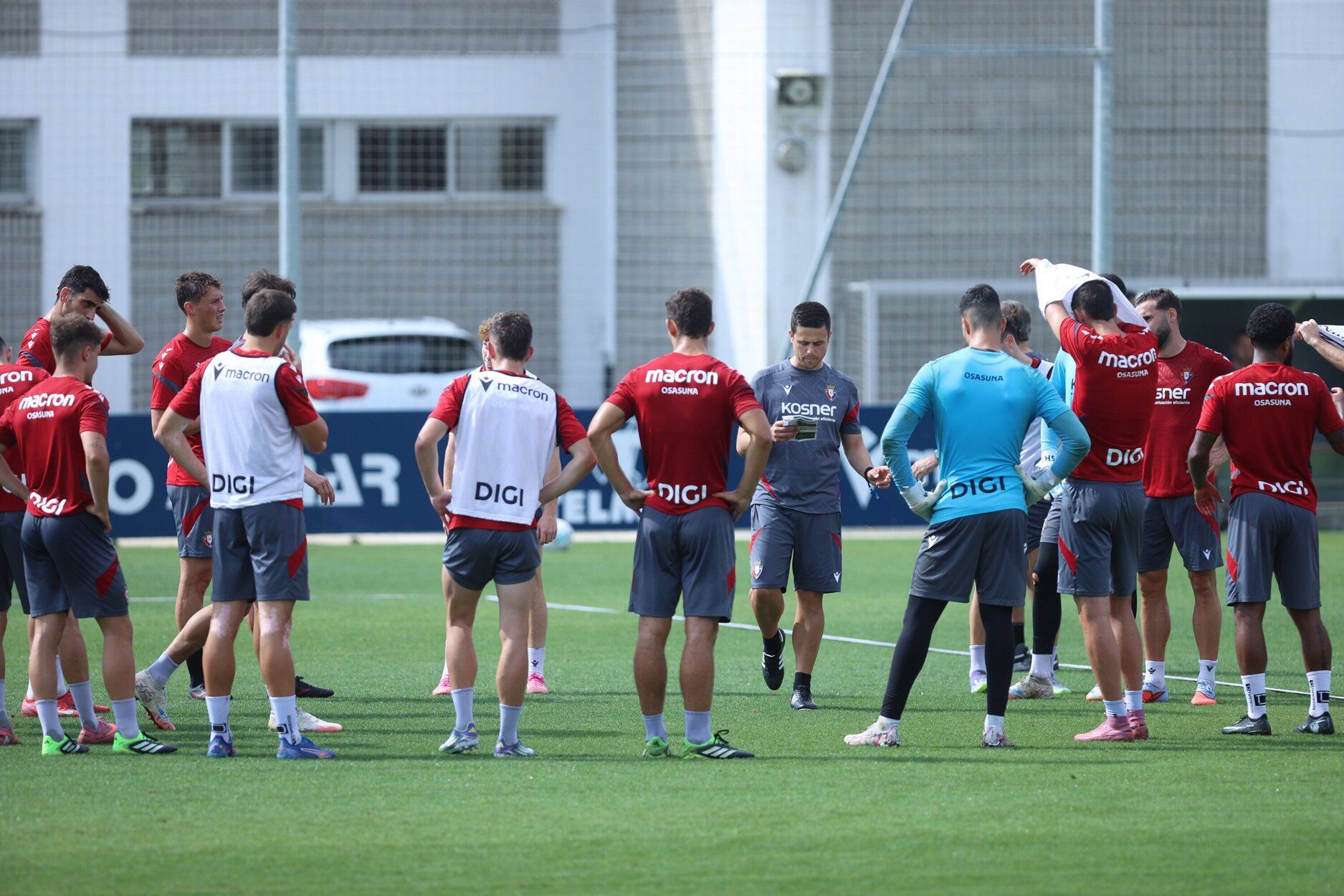 Fotos del entrenamiento de Osasuna (13/08/2025)