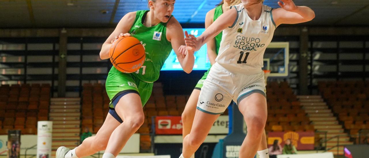 El Jairis impone su calidad en Mendizorroza