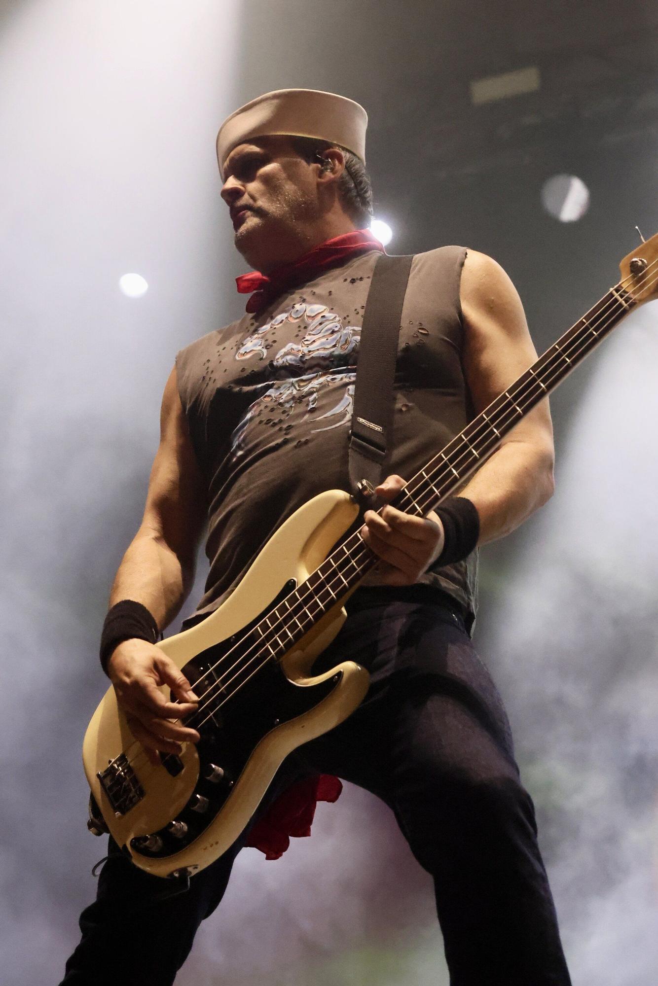 En imágenes: Así están siendo los conciertos de este viernes en el Azkena Rock Festival