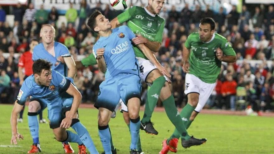 El Barça  se juega hoy su pase en  el Camp Nou