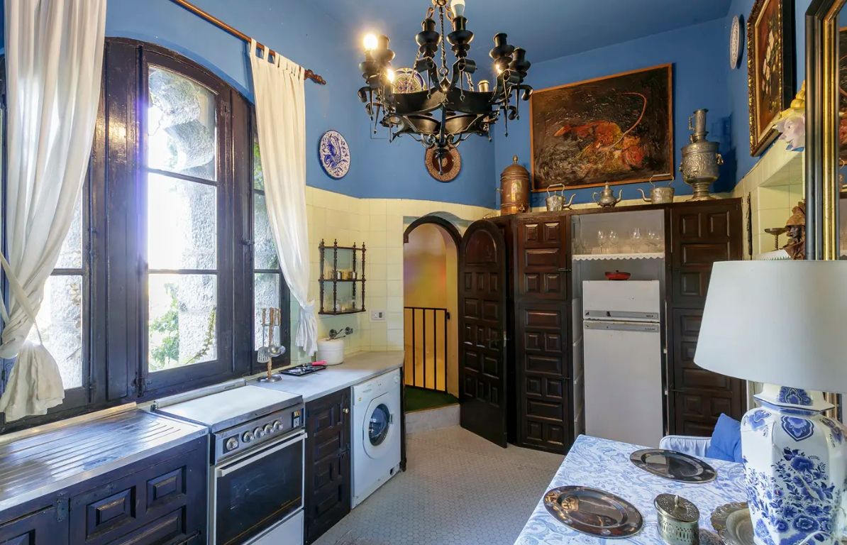 En imágenes: Se ponen a la venta el castillo y los jardines de Ocharan de Castro Urdiales