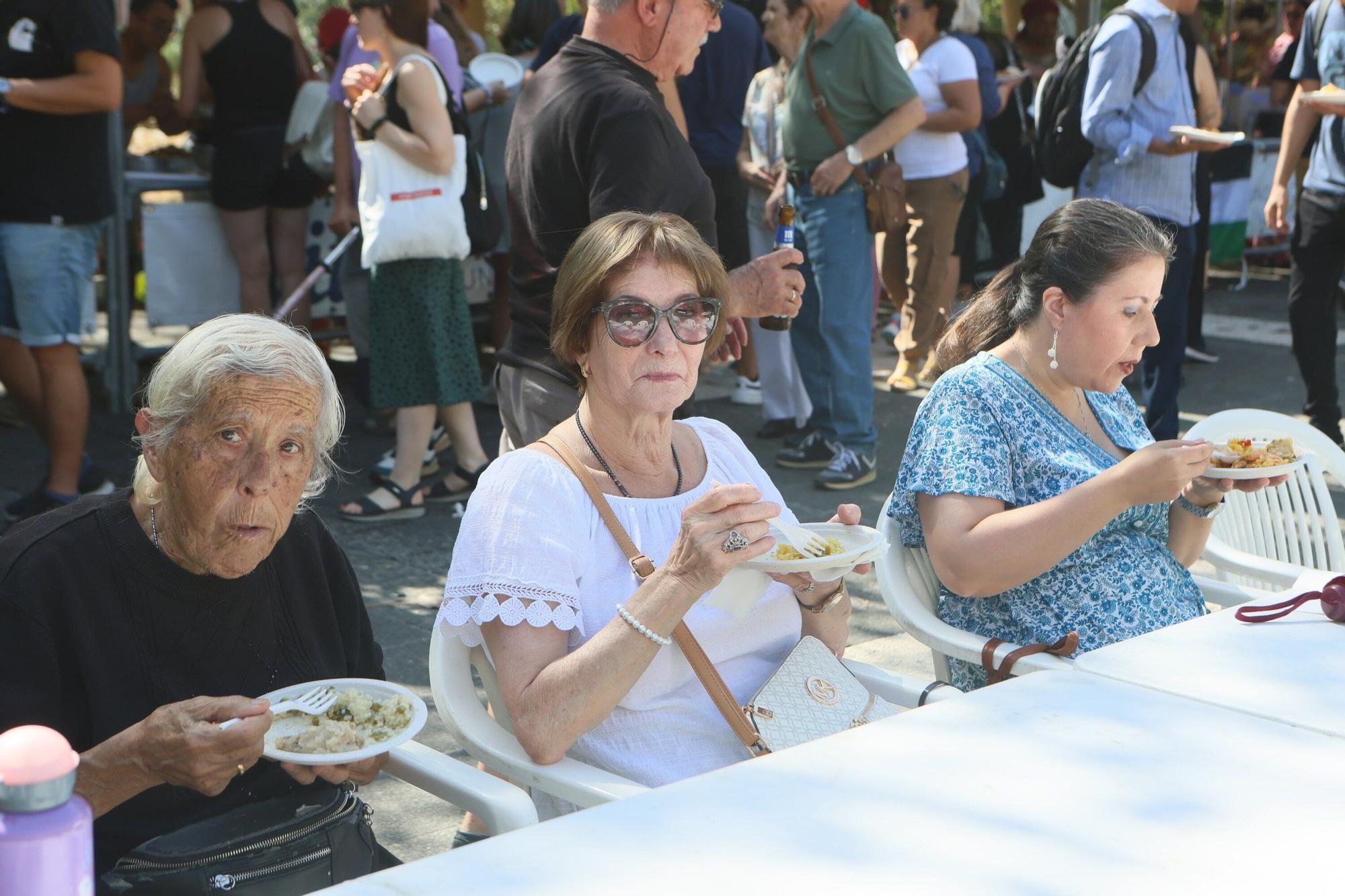 En imágenes: Sabor y ritmo en fiestas de Zaramaga