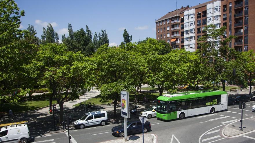 La Avenida Gasteiz perderá 170 aparcamientos con el nuevo carril-bici