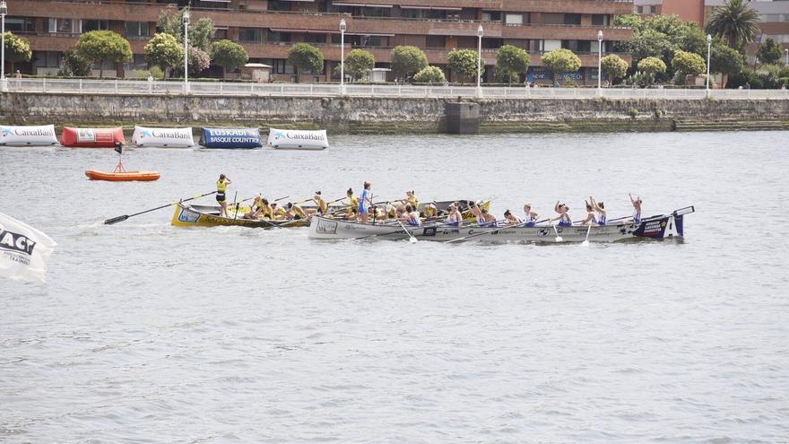 La Liga Euskotren llega abierta a las banderas de Getxo y Castro-Urdiales