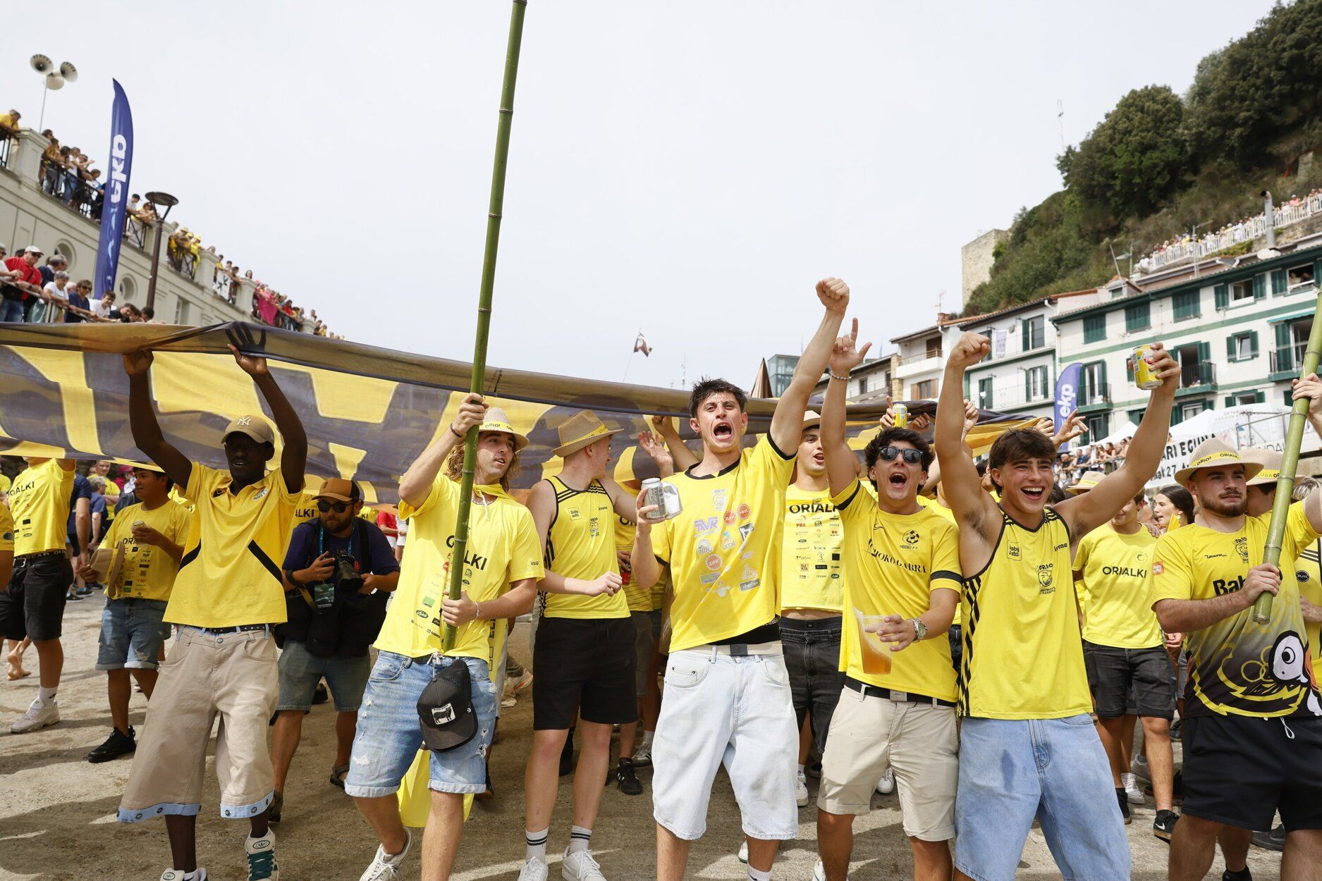 [Fotos] Donostia rema con pasión en la primera jornada de la Bandera de la Concha