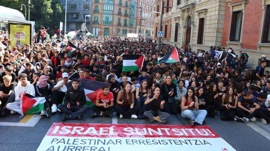 Protestas del sector educativo en Navarra contra el genocidio en Palestina y en apoyo a la flotilla a Gaza