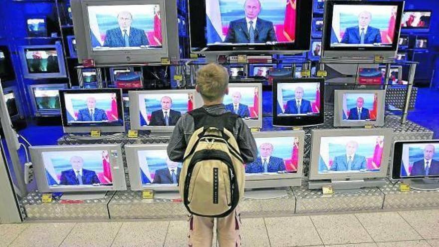 Los niños españoles, los europeos que más televisión consumen después de los italianos
