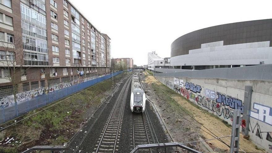 Las vías a su entrada en la estación de Vitoria.
