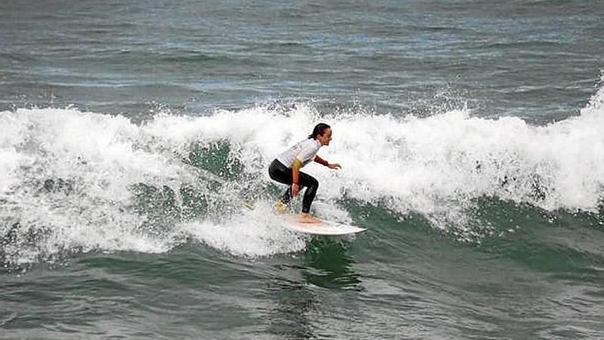 Arraun-surf txapelketa izango da larunbatean Orion