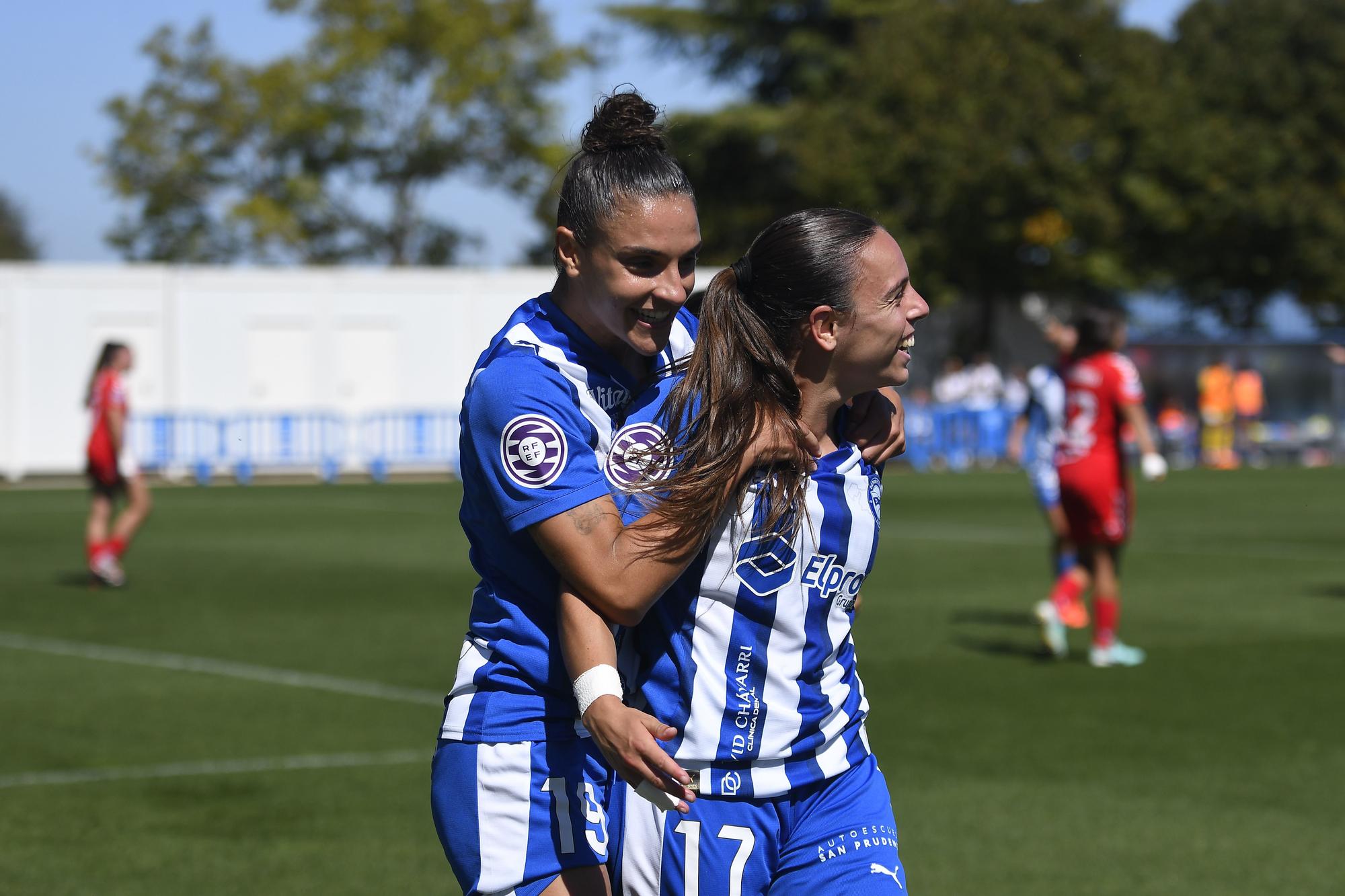 En imágenes: Las Gloriosas debutan en casa con una gran victoria (3-1)