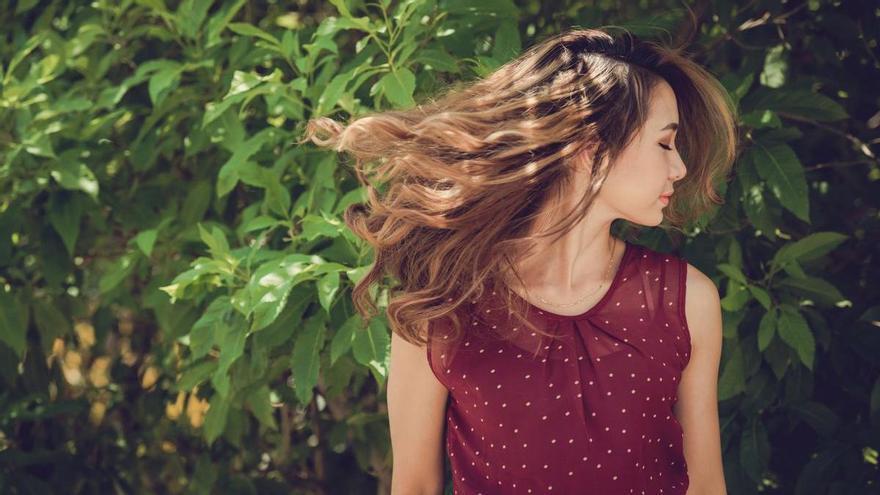 ¿Por qué se cae más el pelo en primavera?