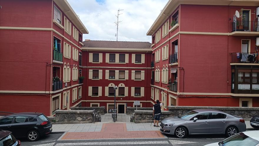 Sestao nivelará la acera del grupo Primero de Mayo durante este mes