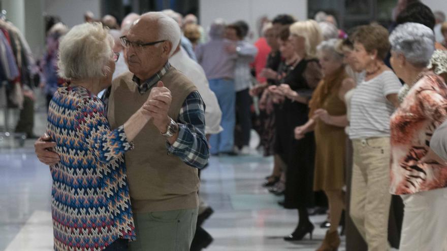 Los bailables de Vitoria se mudan al Palacio Europa