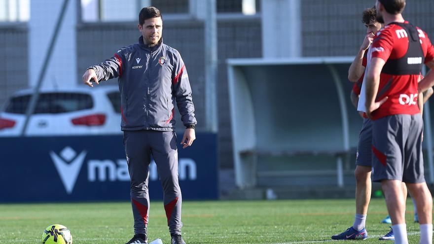 Fotos del entrenamiento de Osasuna (martes 24 de febrero de 2026)