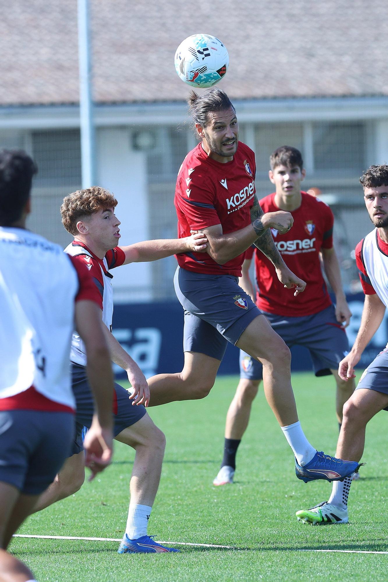 Fotos del entrenamiento de Osasuna antes del viaje a Villarreal
