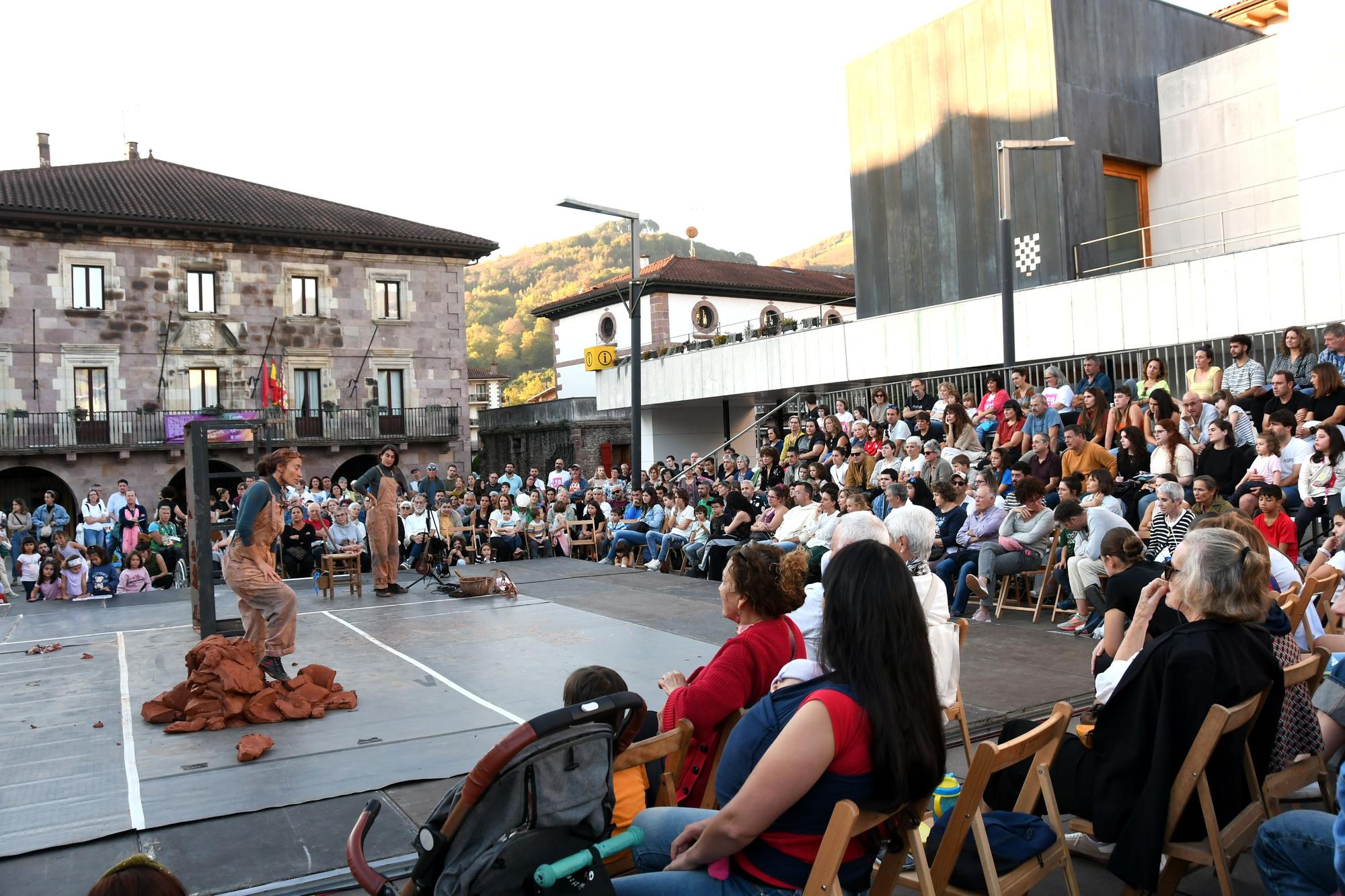 Elizondo baja el telón del festival Leb Intensif