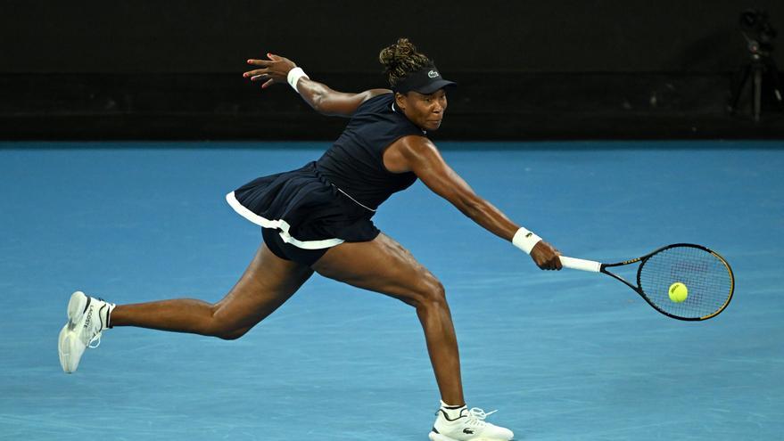 Venus Williams bate récords en Australia pero sin gloria