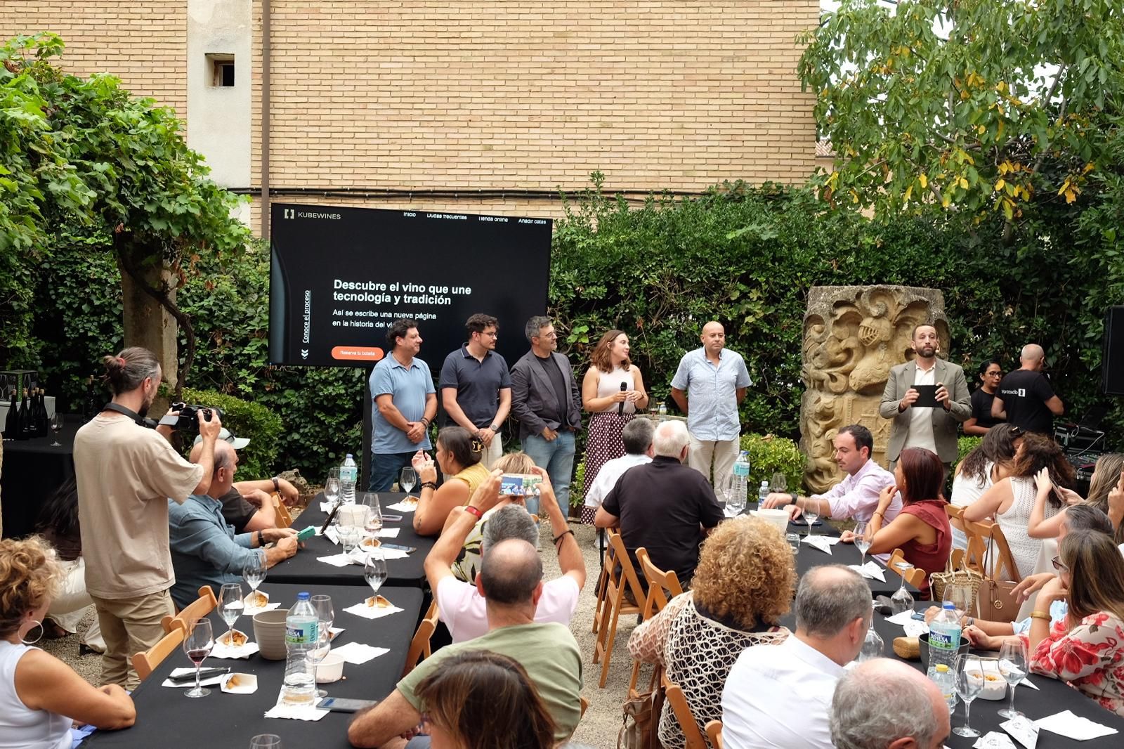 Presentacion de KUBE, el vino de Rioja Alavesa que une tradición e inteligencia artificial