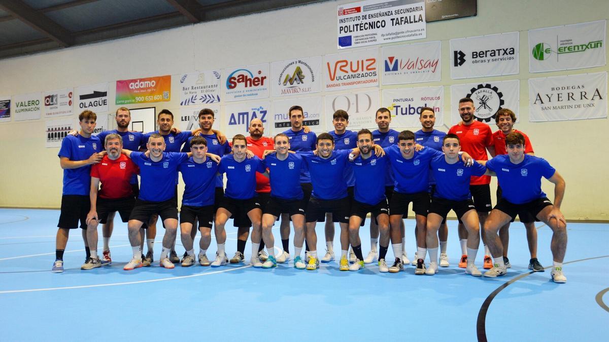 La plantilla del Vulcanizados Ruiz Tafa FS, antes de un entrenamiento.