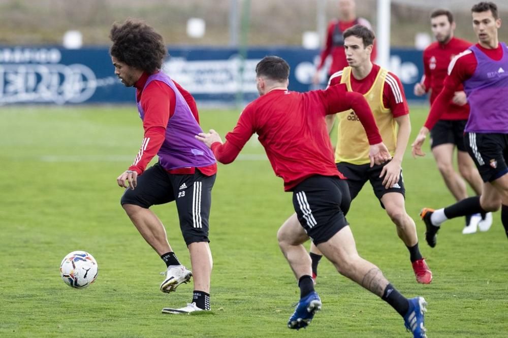 Primer entrenamiento de Jonás Ramalho con Osasuna