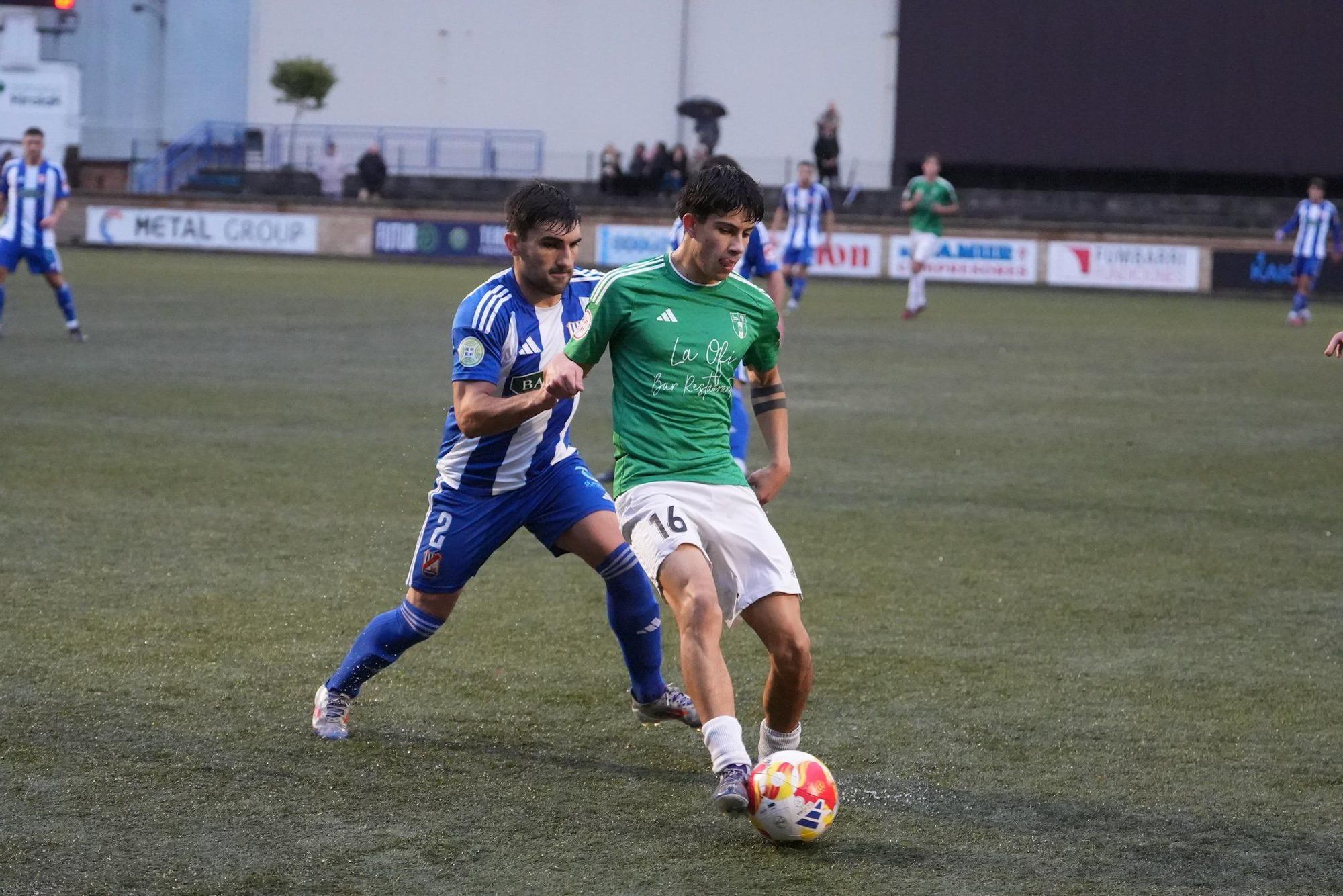 En imágenes: arieta corta la racha del Derio