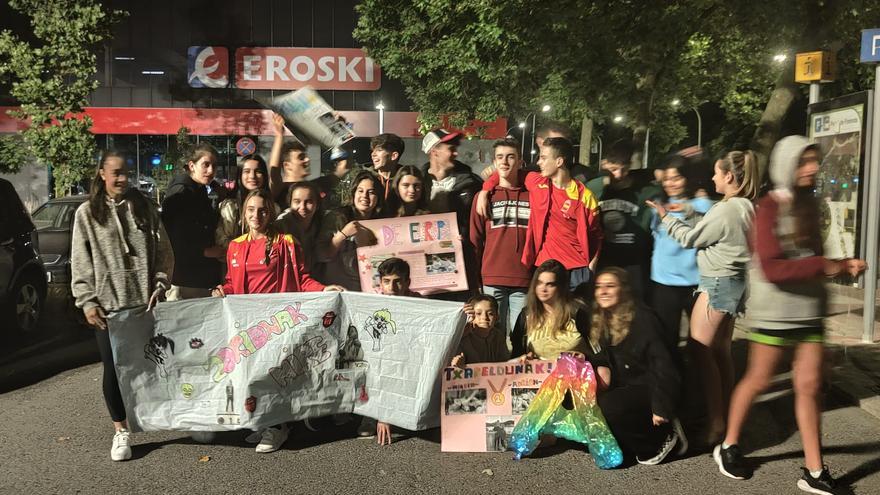 Emotivo recibimiento a Mireia Vizuete tras el oro continental