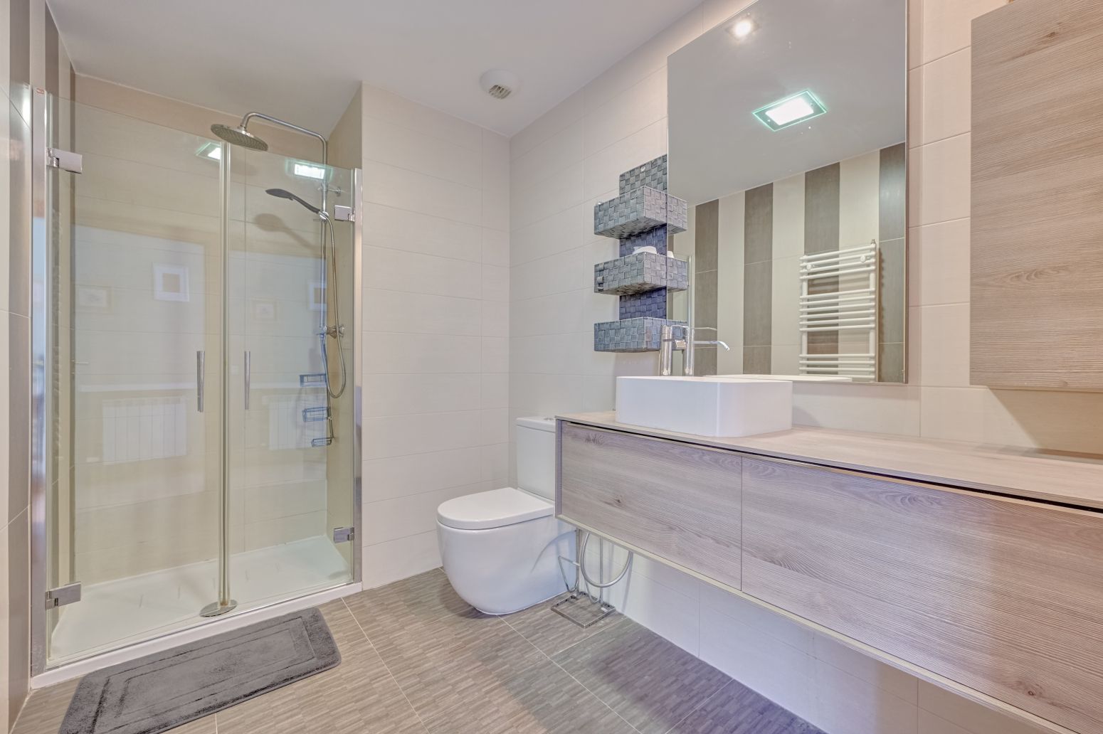 Ripagaina se supera: sale a la venta un espectacular ático-dúplex con terraza de 45 m² a un paso del centro de Pamplona