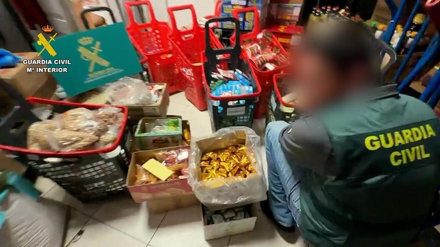 Retiran más de una tonelada de alimentos en Bilbao y Basauri por no ser seguros para el consumo