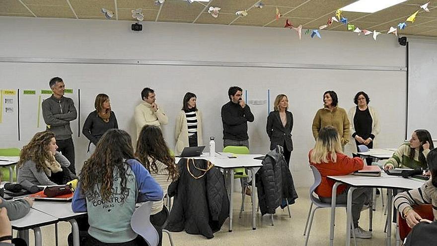 Los escolares de Tolosa participan en un proyecto para acercarse a las instituciones